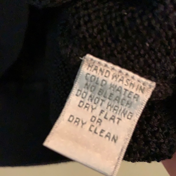 Man’s Vest - Picture 3 of 4